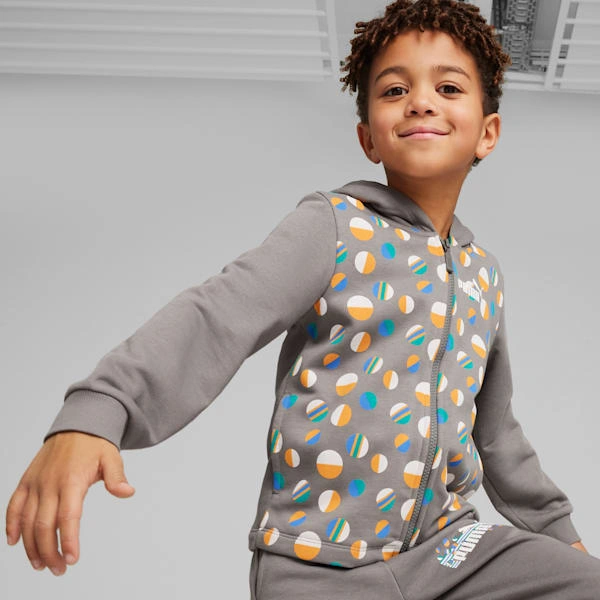 ESS+ SUMMER CAMP Hoodie PUMA: Sole, risate e avventure estive per piccoli esploratori! Un'estate indimenticabile.
