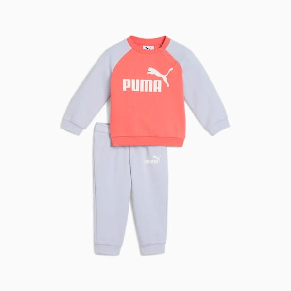 Outfit perfetto per i piccoli felini: set Raglan e pantaloni PUMA!